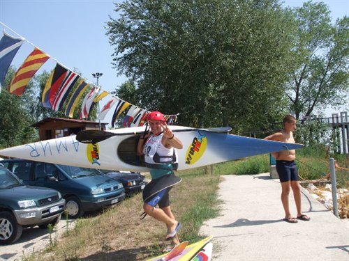 Bruno e la canoa